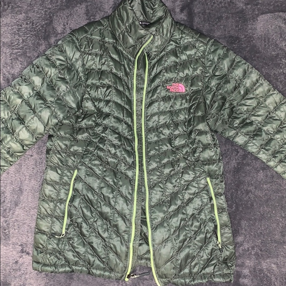 Like new north face jacket
